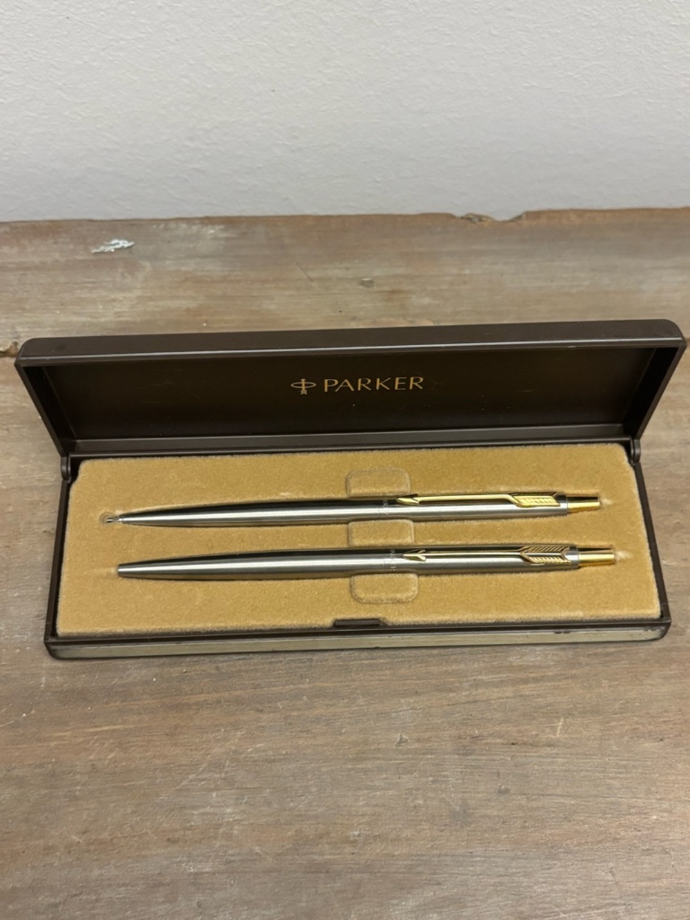 Vintage 80’s Parker stainless pen and pencil set